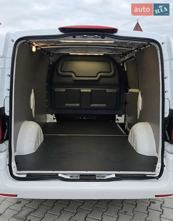 Вантажний фургон Mercedes-Benz Vito 2020 в Бережанах