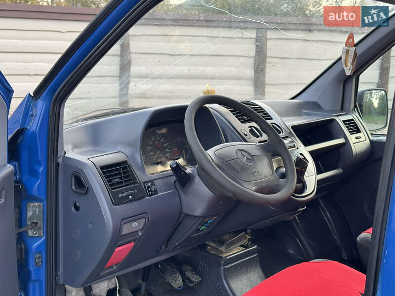 Мінівен Mercedes-Benz Vito 1998 в Чернівцях