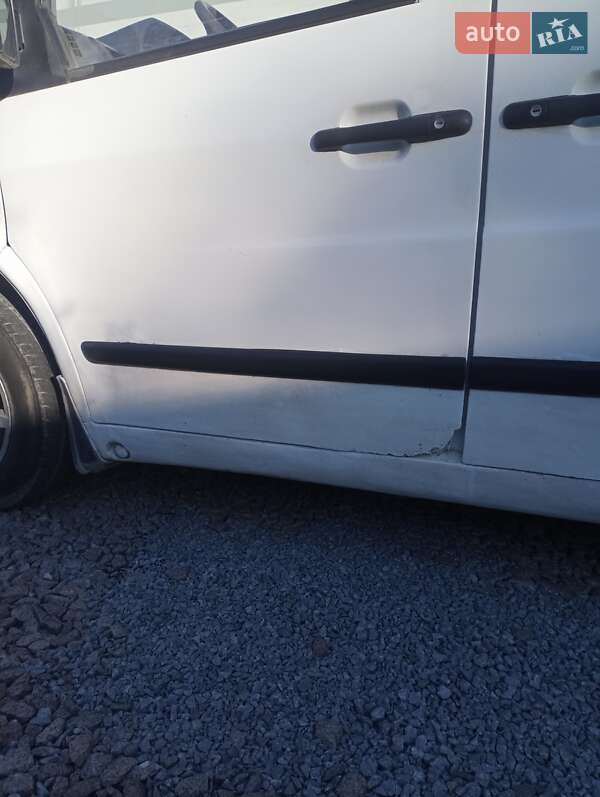 Минивэн Mercedes-Benz Vito 2001 в Львове фото 5 Минивэн Mercedes-Benz Vito 2001 в Львове