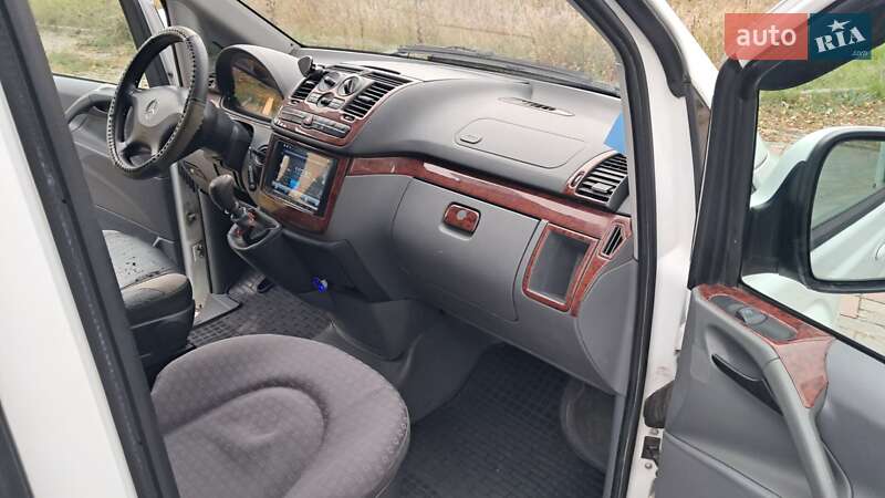 Минивэн Mercedes-Benz Vito 2006 в Коростене фото 18 Минивэн Mercedes-Benz Vito 2006 в Коростене