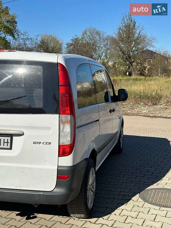 Минивэн Mercedes-Benz Vito 2006 в Калуше фото 17 Минивэн Mercedes-Benz Vito 2006 в Калуше