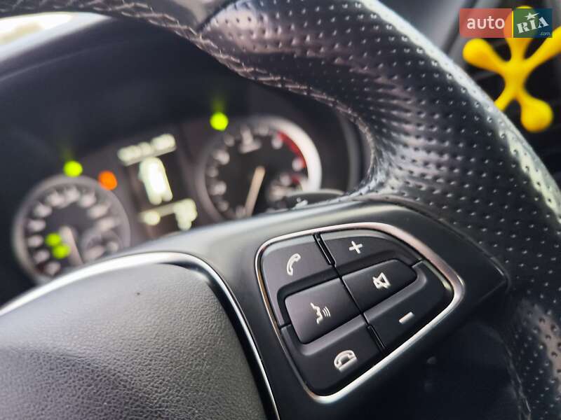 Мінівен Mercedes-Benz Vito 2020 в Львові