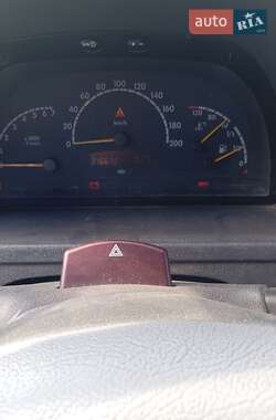 Мінівен Mercedes-Benz Vito 2000 в  фото 3 Мінівен Mercedes-Benz Vito 2000 в