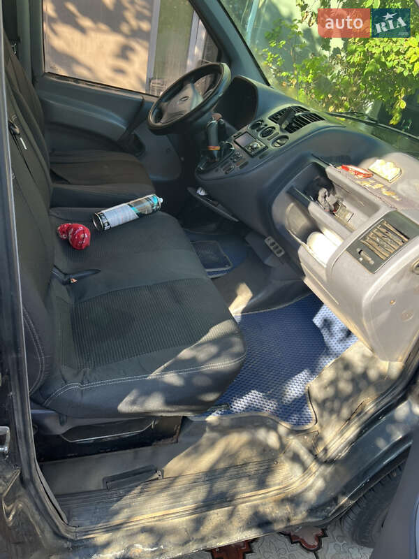 Грузовой фургон Mercedes-Benz Vito 2000 в Николаеве фото 3 Грузовой фургон Mercedes-Benz Vito 2000 в Николаеве