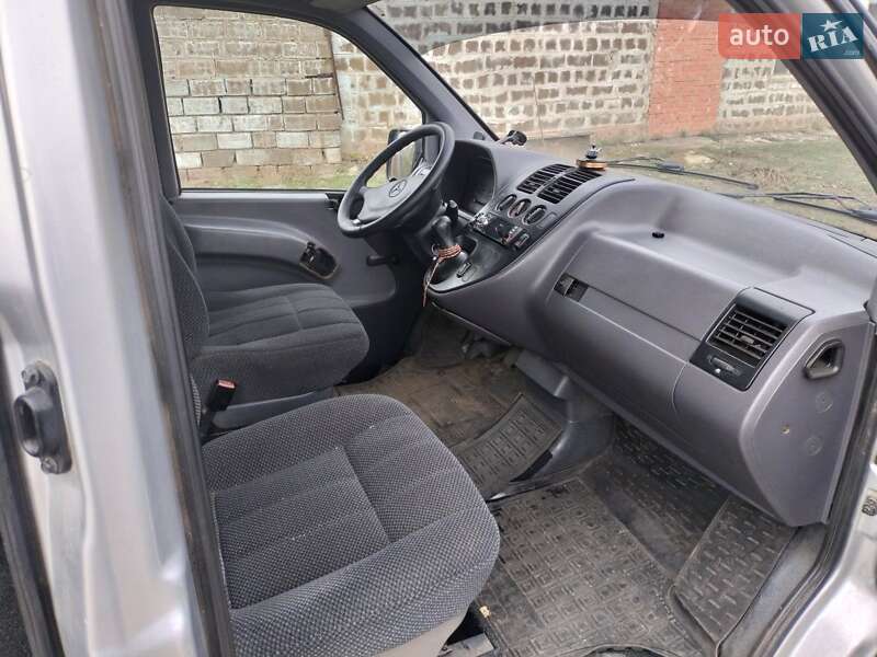 Минивэн Mercedes-Benz Vito 1998 в Пятихатках фото 6 Минивэн Mercedes-Benz Vito 1998 в Пятихатках