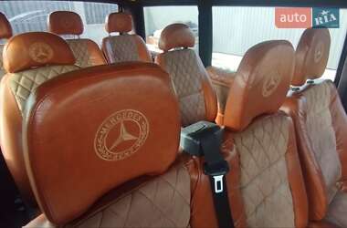 Мінівен Mercedes-Benz Vito 2000 в  фото 15 Мінівен Mercedes-Benz Vito 2000 в