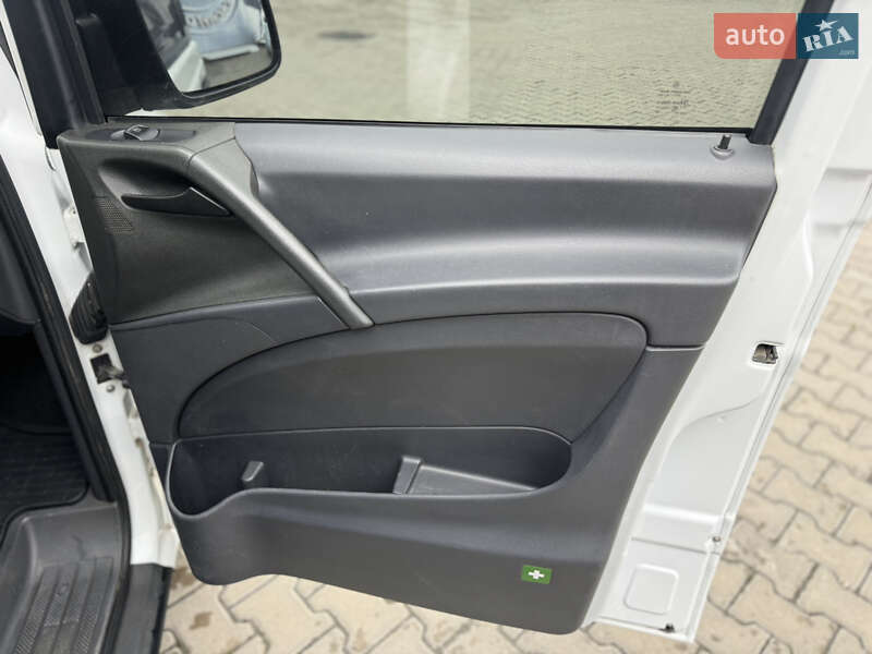 Минивэн Mercedes-Benz Vito 2011 в Хмельницком фото 44 Минивэн Mercedes-Benz Vito 2011 в Хмельницком