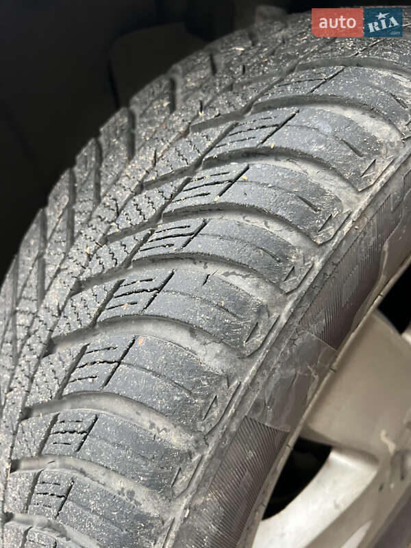 Вантажний фургон Mercedes-Benz Vito 2004 в Одесі