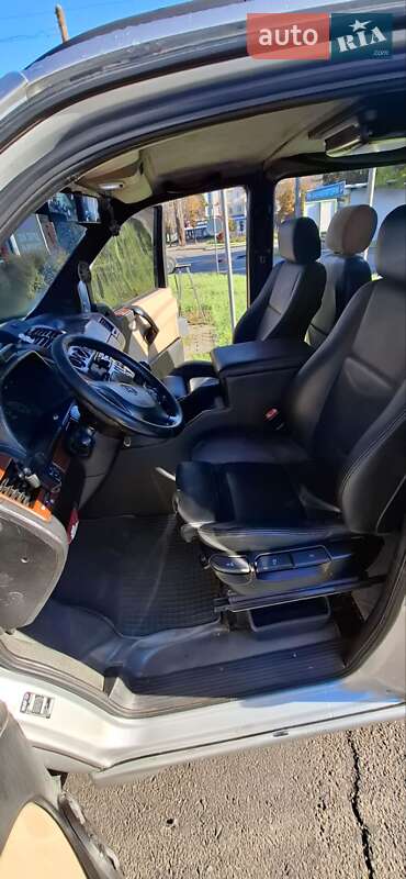 Грузопассажирский фургон Mercedes-Benz Vito 2003 в Одессе