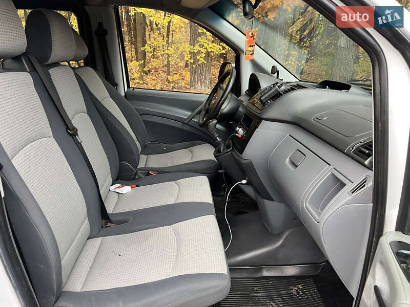 Минивэн Mercedes-Benz Vito 2006 в Житомире