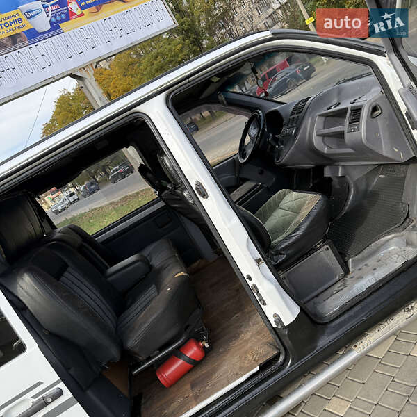 Мінівен Mercedes-Benz Vito 1998 в Одесі фото 14 Мінівен Mercedes-Benz Vito 1998 в Одесі