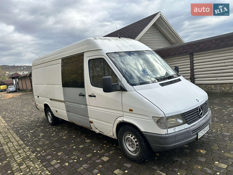 Минивэн Mercedes-Benz Vito 1997 в Черновцах фото 8 Минивэн Mercedes-Benz Vito 1997 в Черновцах