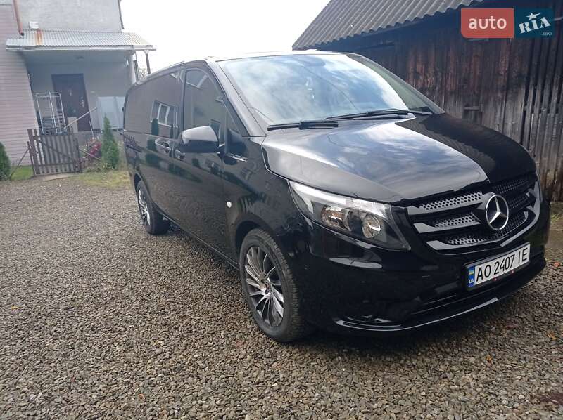 Минивэн Mercedes-Benz Vito 2020 в Ужгороде