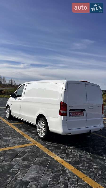 Микроавтобус грузовой (до 3,5т) Mercedes-Benz Vito 2021 в Звягеле