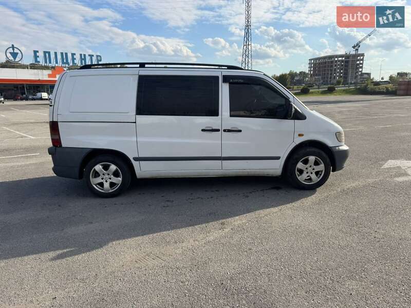 Mercedes-Benz Vito 2000