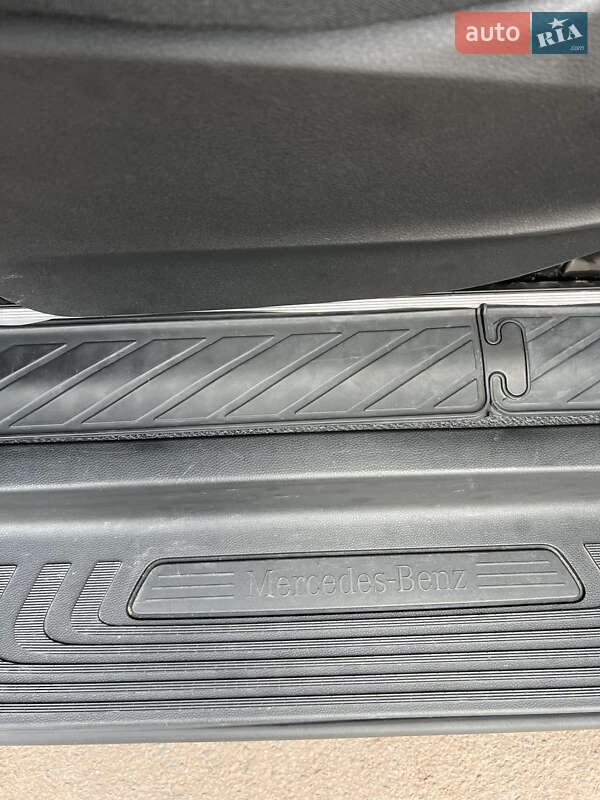 Минивэн Mercedes-Benz Vito 2019 в Киеве