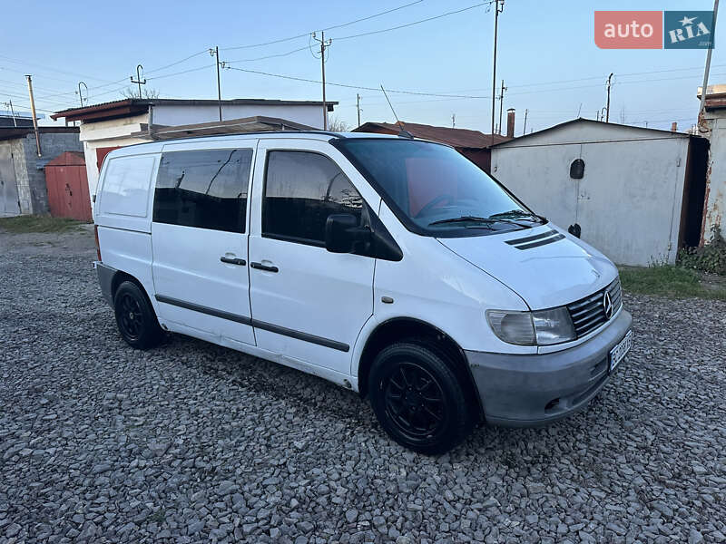 Минивэн Mercedes-Benz Vito 2001 в Стрые
