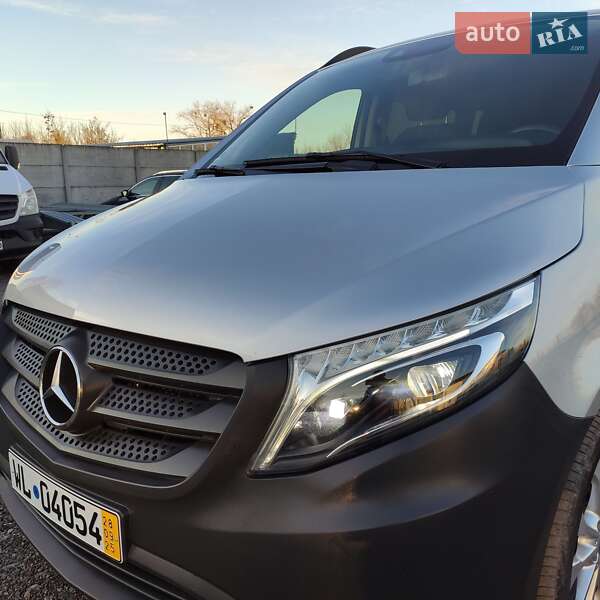 Минивэн Mercedes-Benz Vito 2019 в Бердичеве фото 11 Минивэн Mercedes-Benz Vito 2019 в Бердичеве