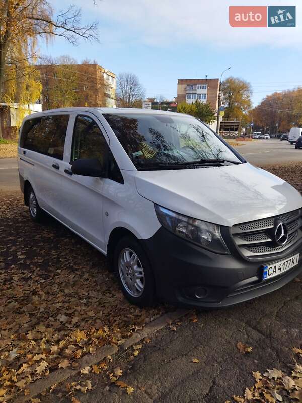 Mercedes-Benz Vito 2015