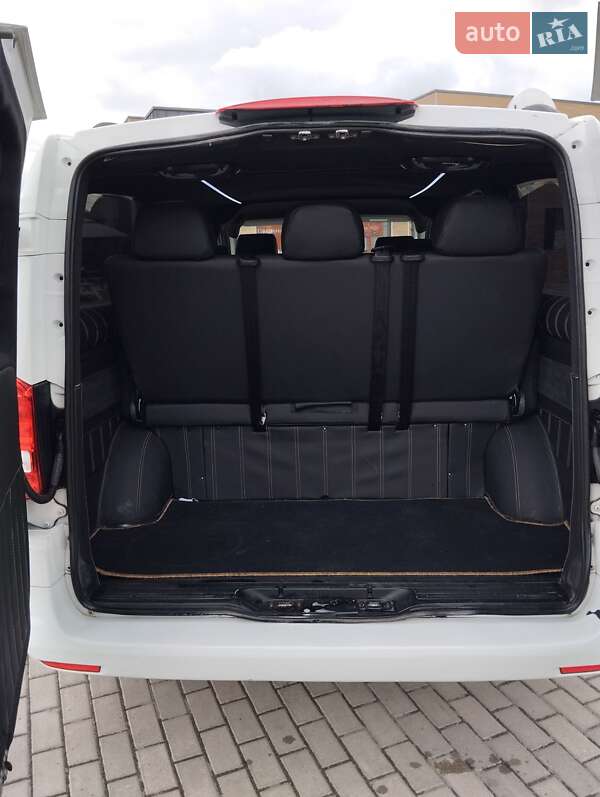 Минивэн Mercedes-Benz Vito 2016 в Рованцах