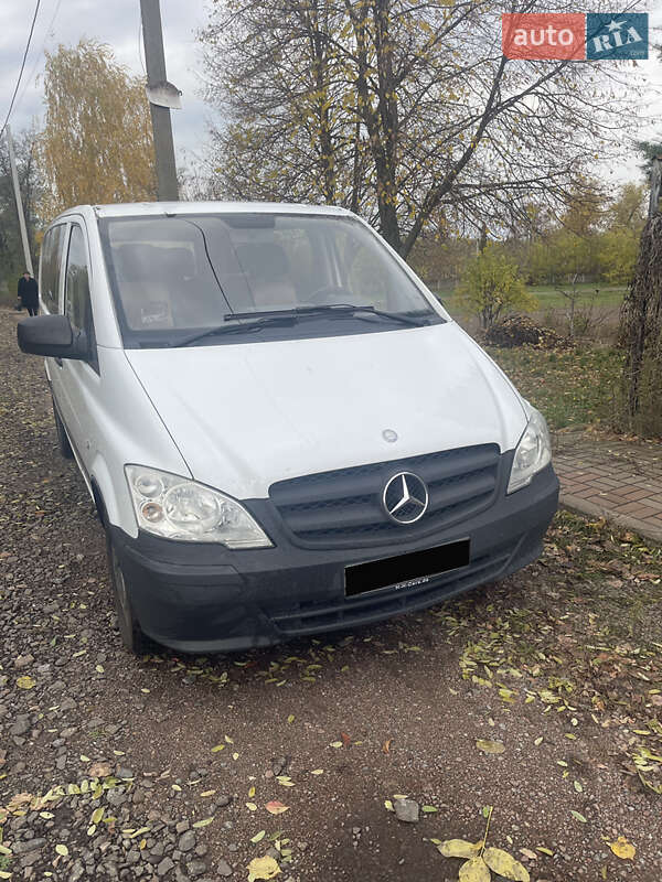 Mercedes-Benz Vito 2011