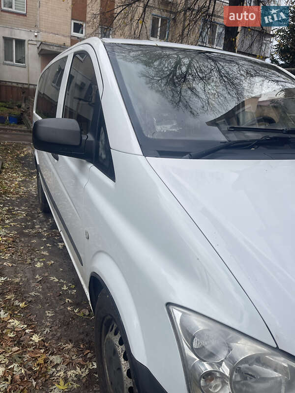 Минивэн Mercedes-Benz Vito 2011 в Киеве