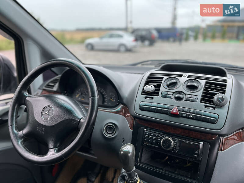 Минивэн Mercedes-Benz Vito 2005 в Киеве