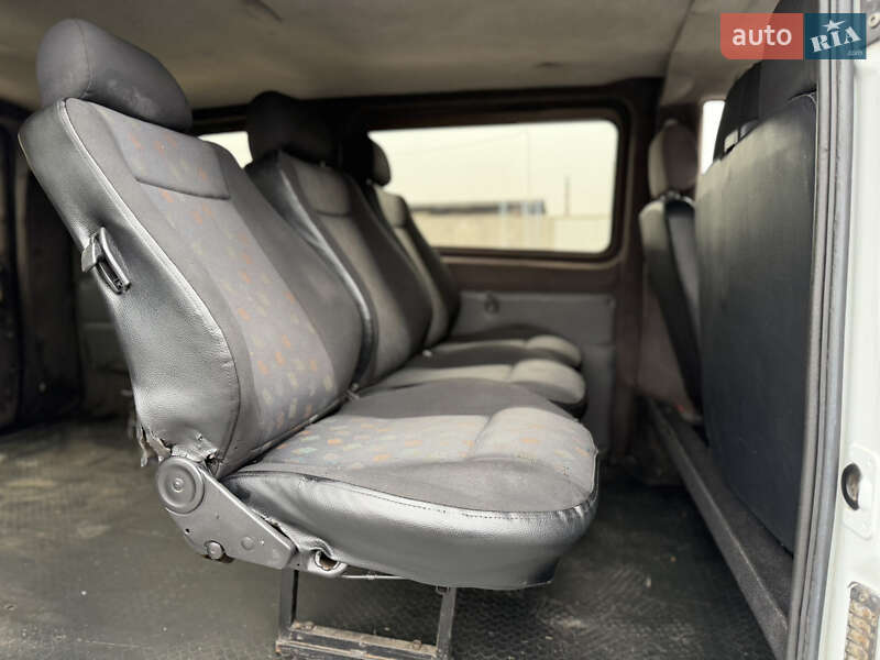 Минивэн Mercedes-Benz Vito 2004 в Ровно