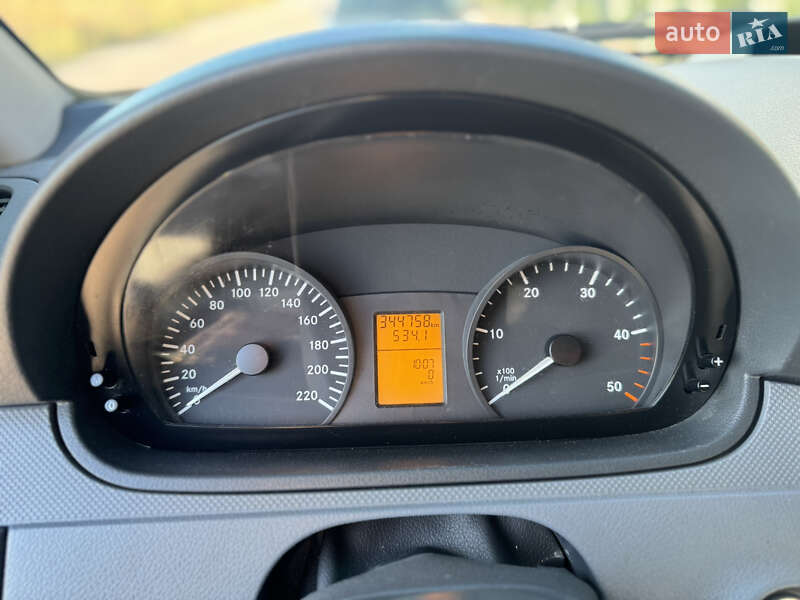 Вантажний фургон Mercedes-Benz Vito 2010 в Києві