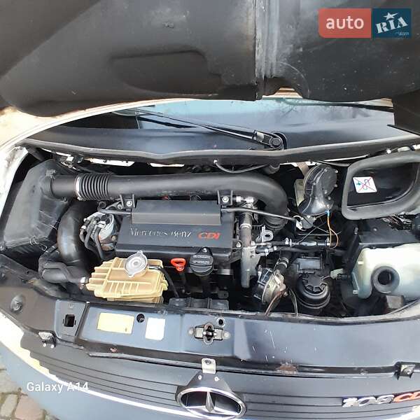 Минивэн Mercedes-Benz Vito 2000 в Виноградове