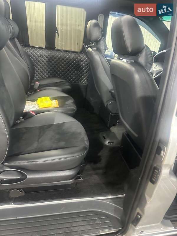 Минивэн Mercedes-Benz Vito 2012 в Киеве фото 2 Минивэн Mercedes-Benz Vito 2012 в Киеве