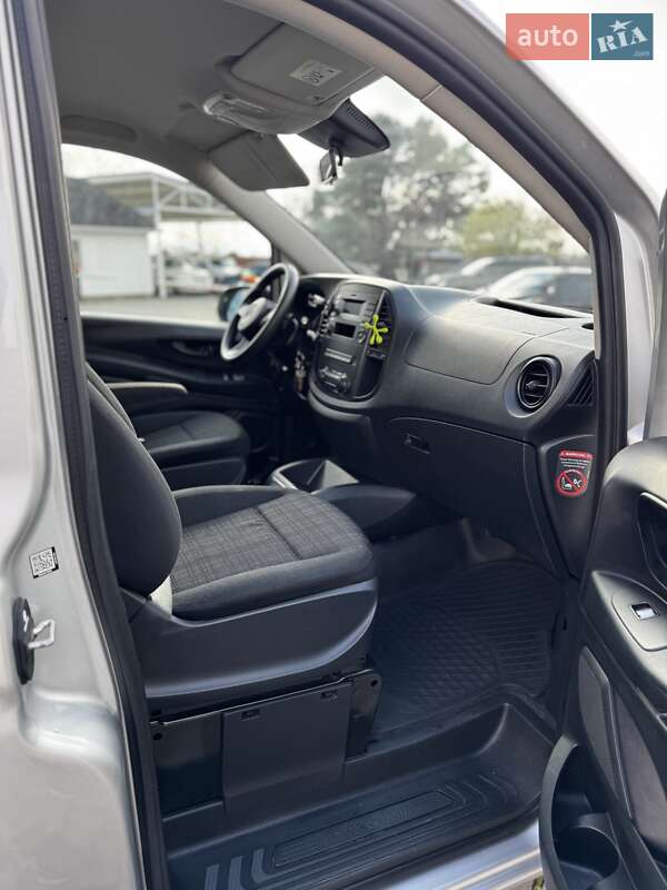 Минивэн Mercedes-Benz Vito 2017 в Черновцах фото 23 Минивэн Mercedes-Benz Vito 2017 в Черновцах
