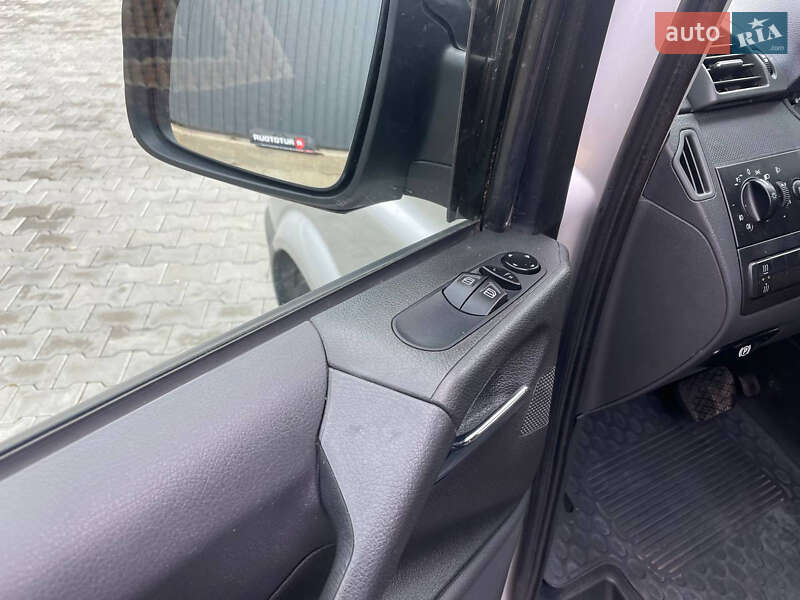Минивэн Mercedes-Benz Vito 2012 в Черновцах фото 5 Минивэн Mercedes-Benz Vito 2012 в Черновцах