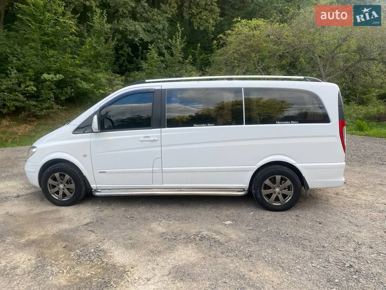 авто в гарному стані, технічно та візуально без питань, перебрана ходова частина, кондиціонер працює, стан сів і поїхав решта питань по телефону!