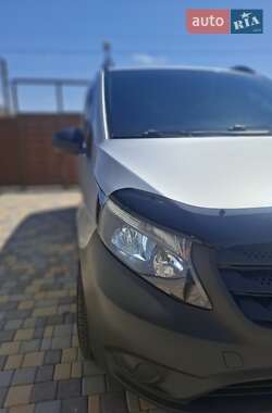 Грузопассажирский фургон Mercedes-Benz Vito 2016 в Доброславе