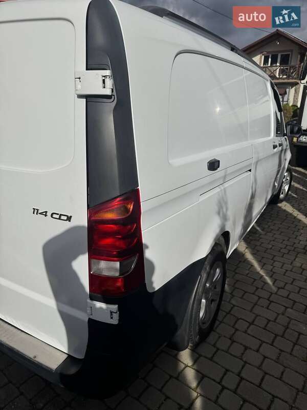 Грузовой фургон Mercedes-Benz Vito 2015 в Самборе