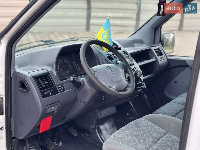 Минивэн Mercedes-Benz Vito 2003 в Черновцах