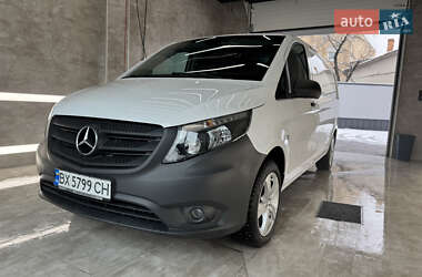Грузовой фургон Mercedes-Benz Vito 2017 в Ровно