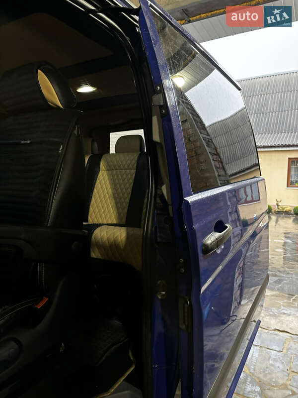 Минивэн Mercedes-Benz Vito 2006 в Жашкове