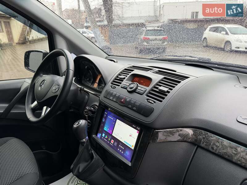Минивэн Mercedes-Benz Vito 2013 в Черновцах