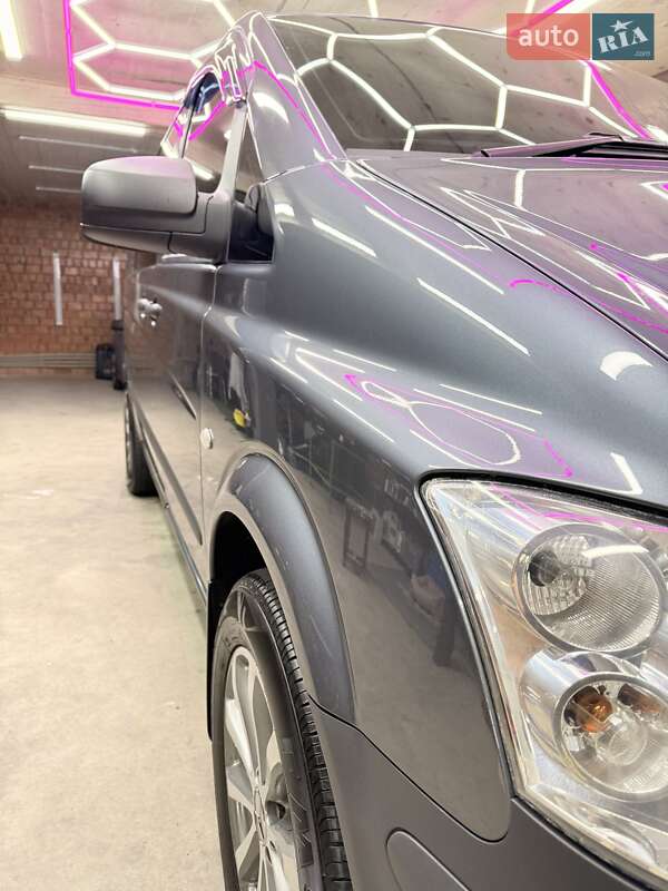 Минивэн Mercedes-Benz Vito 2013 в Черновцах
