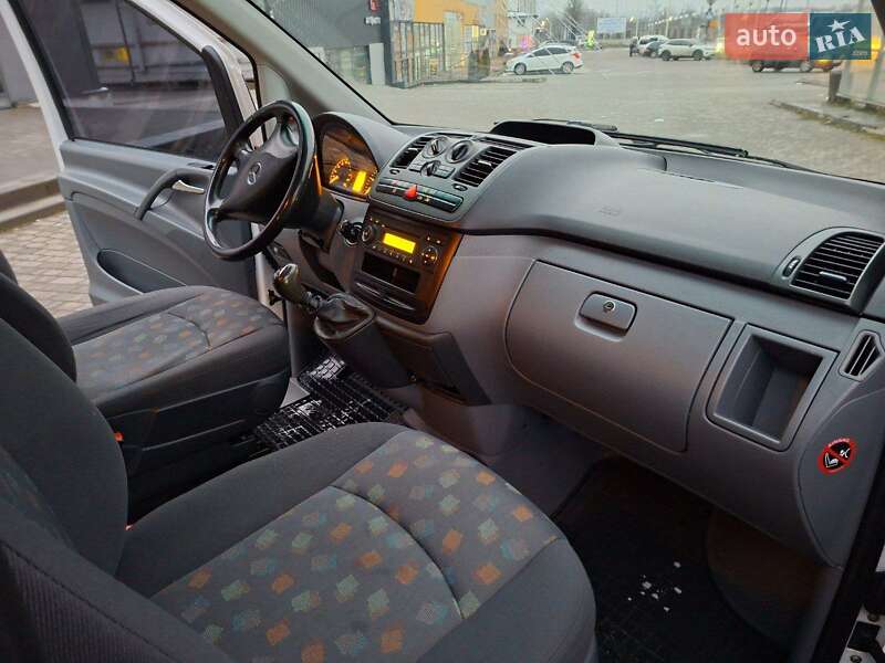 Минивэн Mercedes-Benz Vito 2010 в Ивано-Франковске