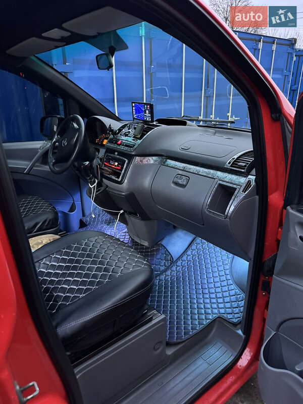 Мінівен Mercedes-Benz Vito 2006 в Києві