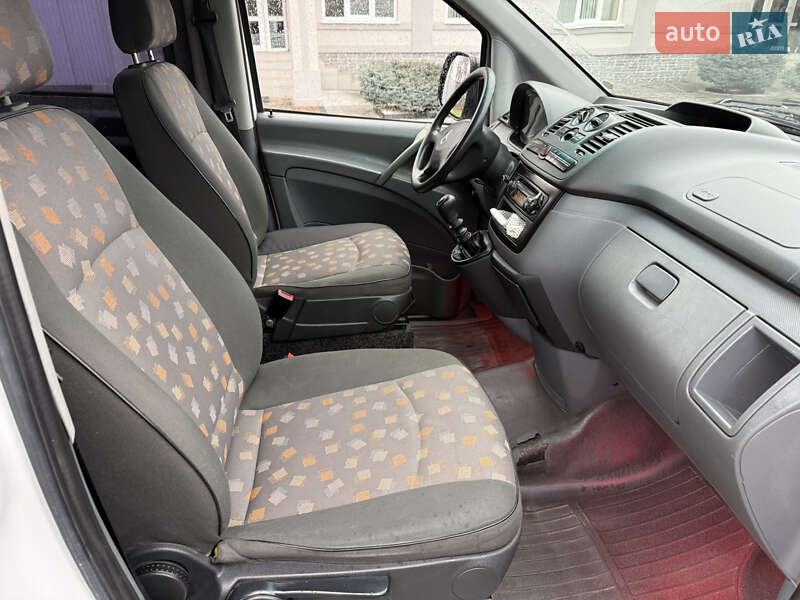Минивэн Mercedes-Benz Vito 2004 в Черновцах