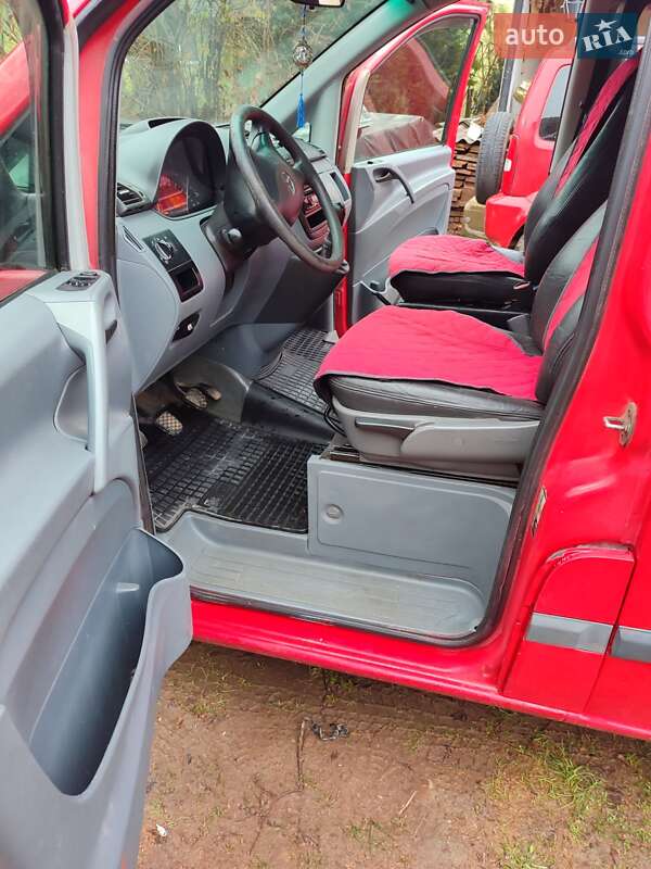 Минивэн Mercedes-Benz Vito 2004 в Болехове фото 11 Минивэн Mercedes-Benz Vito 2004 в Болехове