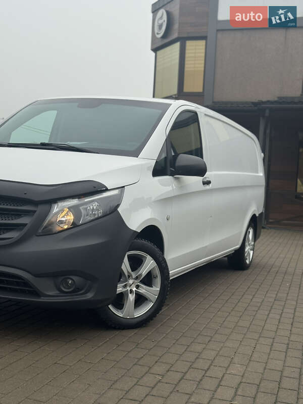 Грузовой фургон Mercedes-Benz Vito 2017 в Ровно