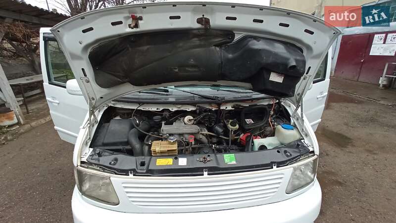 Минивэн Mercedes-Benz Vito 1998 в Черновцах