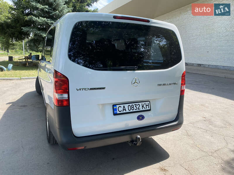 Минивэн Mercedes-Benz Vito 2016 в Умани фото 7 Минивэн Mercedes-Benz Vito 2016 в Умани