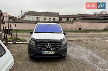 Мікроавтобус вантажний (до 3,5т) Mercedes-Benz Vito 2016 в Березівці