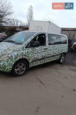 Мінівен Mercedes-Benz Vito 2004 в Києві